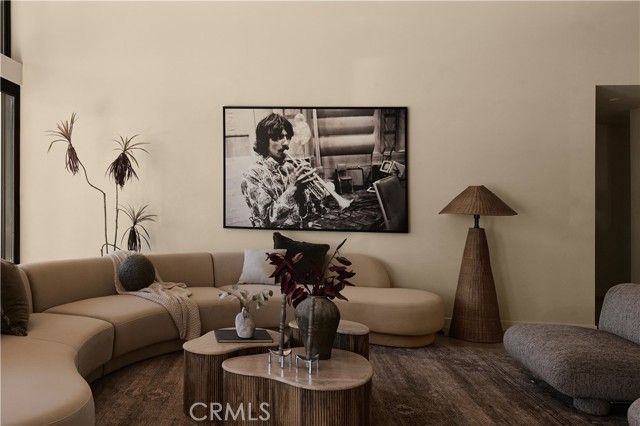 23740 Killion Street, Woodland Hills (los Angeles), CA 91367