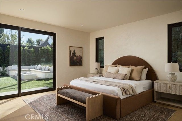 23740 Killion Street, Woodland Hills (los Angeles), CA 91367