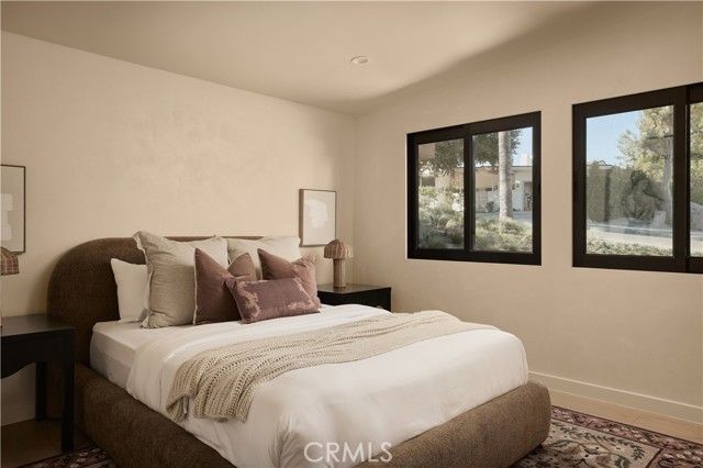 23740 Killion Street, Woodland Hills (los Angeles), CA 91367