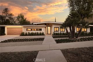 23740 Killion Street, Woodland Hills (los Angeles), CA 91367