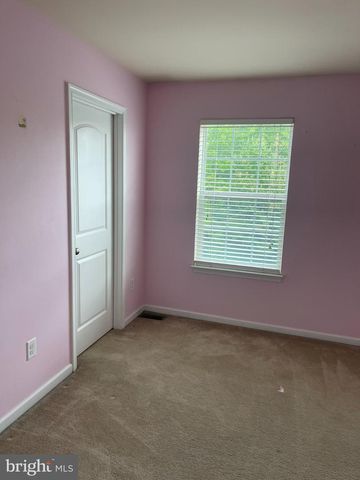 486 JACOBSEN DR, Newark, DE 19702