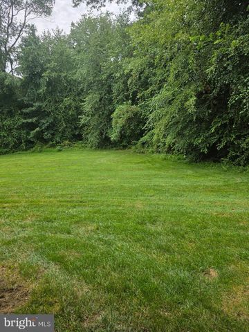 486 JACOBSEN DR, Newark, DE 19702