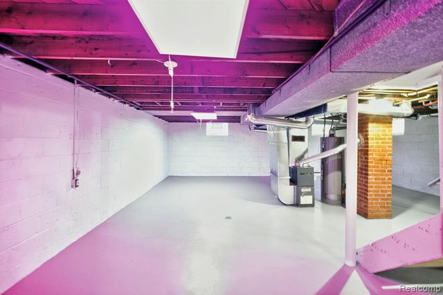 15300 W Chicago Street, Detroit, MI 48228