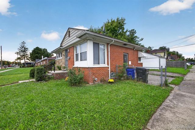 15300 W Chicago Street, Detroit, MI 48228