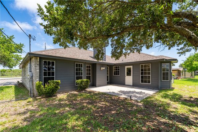 3606 Flour Bluff Dr, Corpus Christi, TX 78418