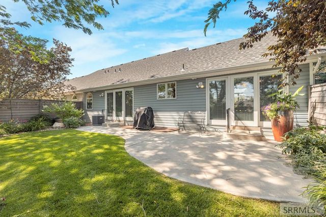 3413 Sun Circle, Idaho Falls, ID 83404