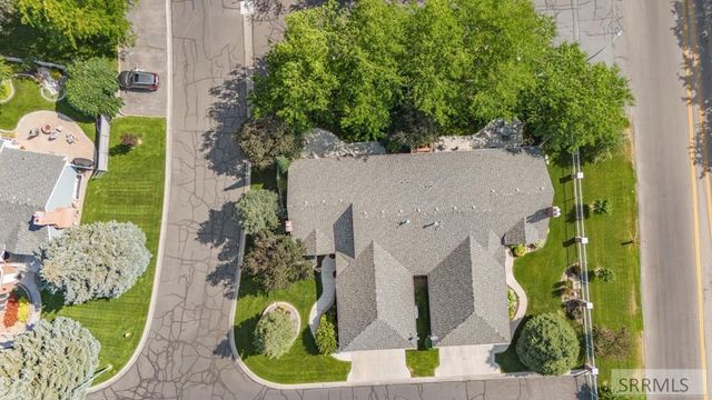 3413 Sun Circle, Idaho Falls, ID 83404