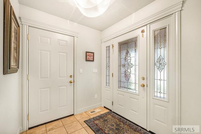 3413 Sun Circle, Idaho Falls, ID 83404