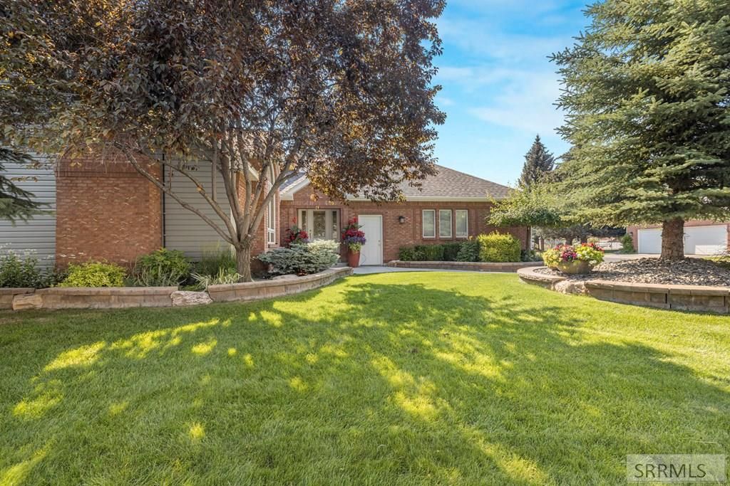 Image 2 of property listing at 3413 Sun Circle, Idaho Falls, ID 83404