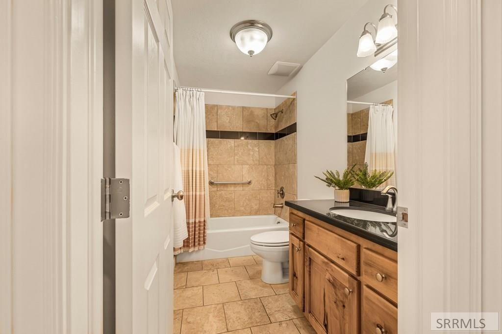 Image 24 of property listing at 3413 Sun Circle, Idaho Falls, ID 83404