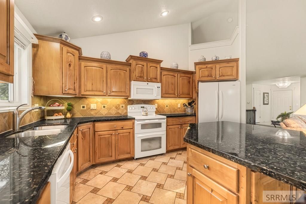 Image 9 of property listing at 3413 Sun Circle, Idaho Falls, ID 83404