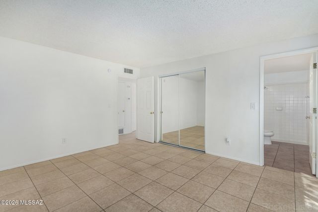 2351 S Thomas Drive, Tucson, AZ 85710