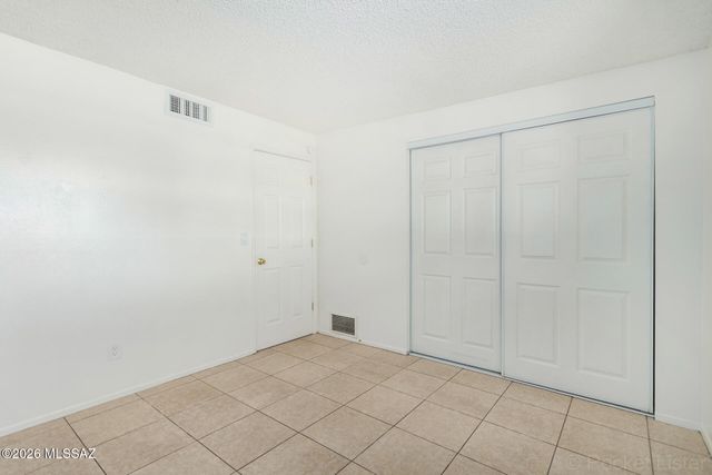 2351 S Thomas Drive, Tucson, AZ 85710