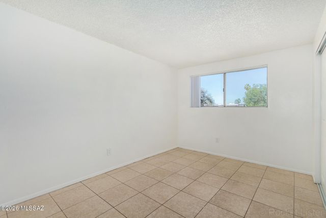 2351 S Thomas Drive, Tucson, AZ 85710