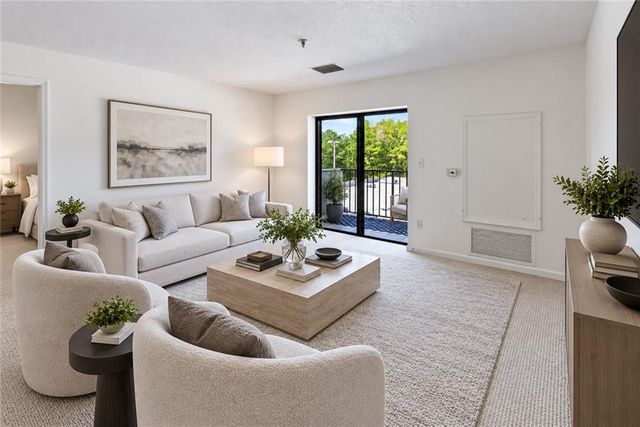300 Johnson Ferry Road NE B315, Sandy Springs, GA 30328
