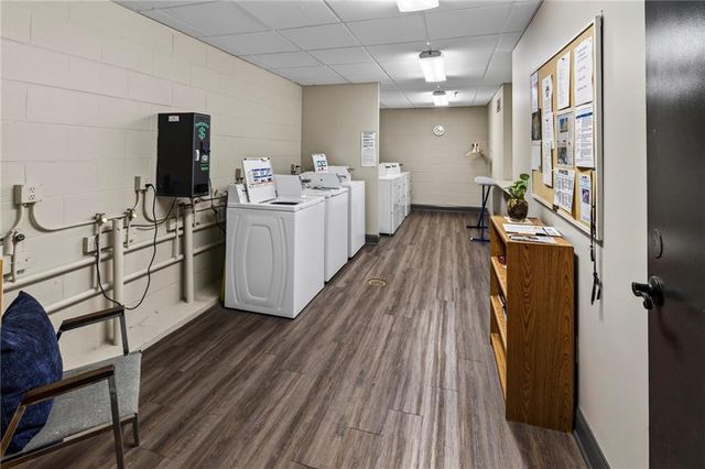 300 Johnson Ferry Road NE B315, Sandy Springs, GA 30328