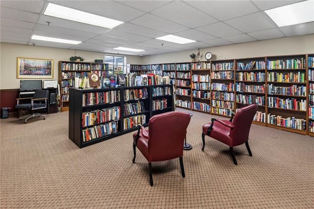 300 Johnson Ferry Road NE B315, Sandy Springs, GA 30328