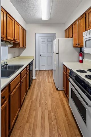 300 Johnson Ferry Road NE B315, Sandy Springs, GA 30328