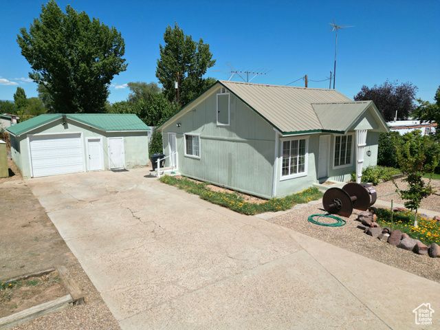 341 E 500 N, Roosevelt, UT 84066