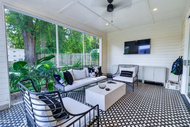 210 N State Street, Raleigh, NC 27601