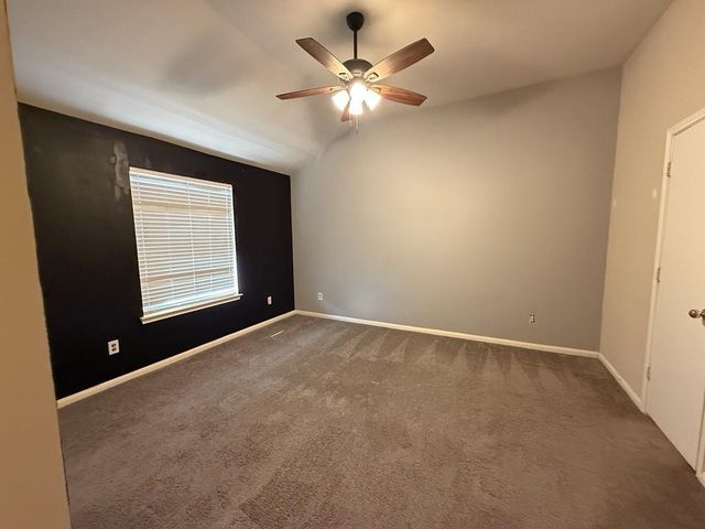 2746 Hidden Spring Falls Drive, Spring, TX 77386