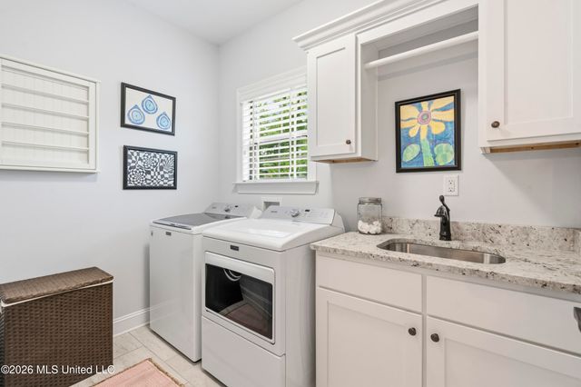 9181 Honey Suckle Way, Hernando, MS 38632