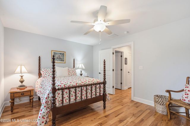 9181 Honey Suckle Way, Hernando, MS 38632