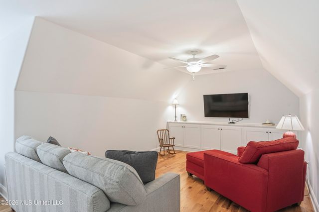 9181 Honey Suckle Way, Hernando, MS 38632