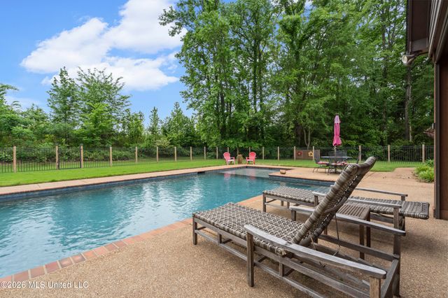 9181 Honey Suckle Way, Hernando, MS 38632
