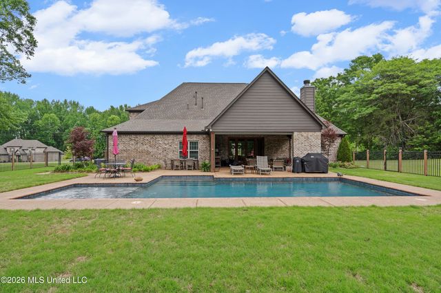 9181 Honey Suckle Way, Hernando, MS 38632