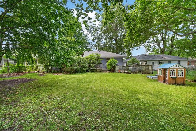 2209 Hillside Avenue, West Des Moines, IA 50265