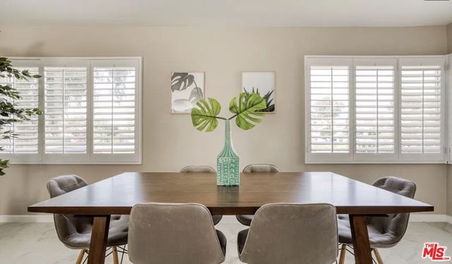 8100 W 83rd Street, Playa Del Rey (los Angeles), CA 90293