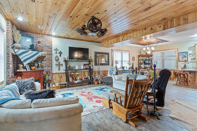 171 Togi Hill Road, Noel, MO 64854