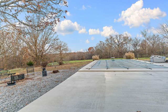 171 Togi Hill Road, Noel, MO 64854