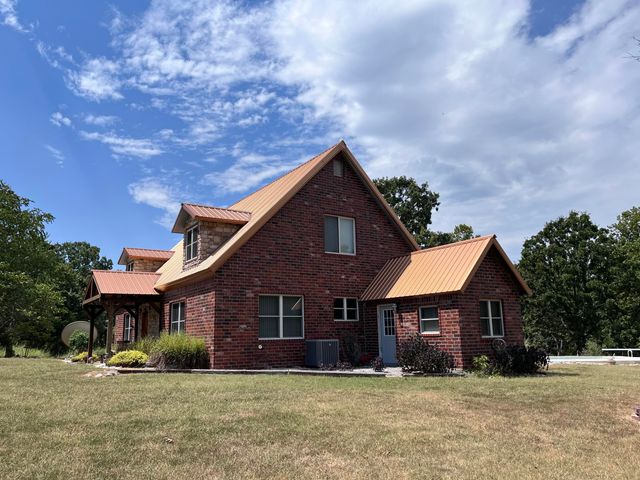 171 Togi Hill Road, Noel, MO 64854