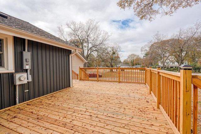 530 W Hayne Street, Woodruff, SC 29388