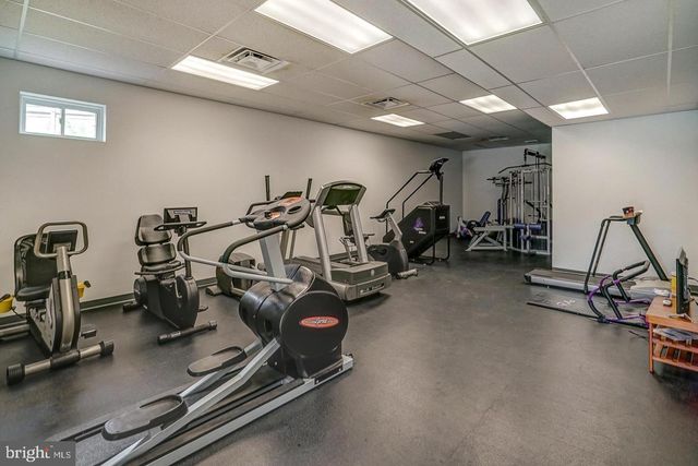 1079 ALMA GAYNELLE DR, Mineral, VA 23117