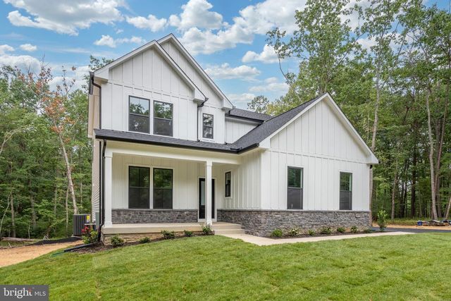 1079 ALMA GAYNELLE DR, Mineral, VA 23117