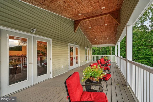 1079 ALMA GAYNELLE DR, Mineral, VA 23117