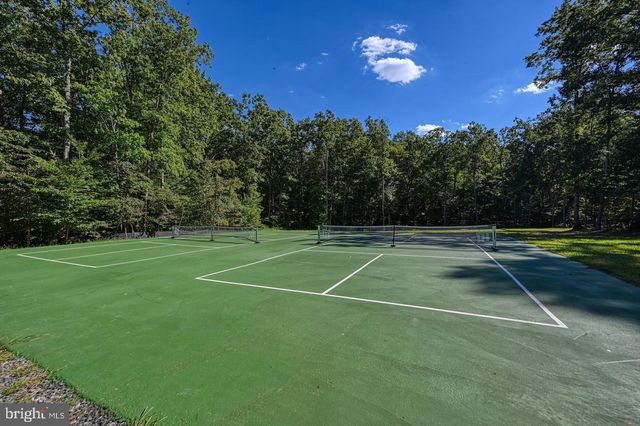 1079 ALMA GAYNELLE DR, Mineral, VA 23117