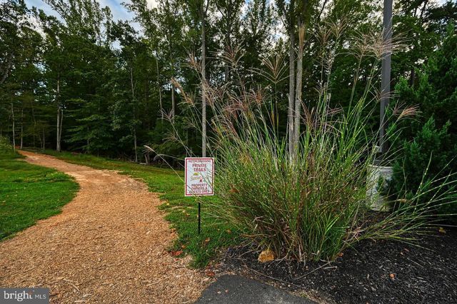 1079 ALMA GAYNELLE DR, Mineral, VA 23117