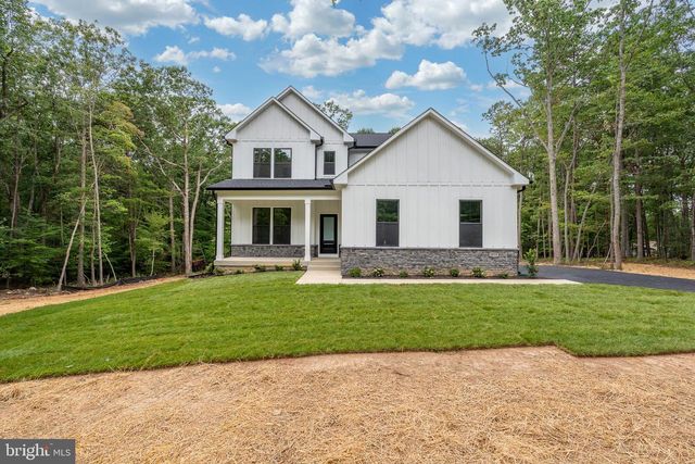 1079 ALMA GAYNELLE DR, Mineral, VA 23117