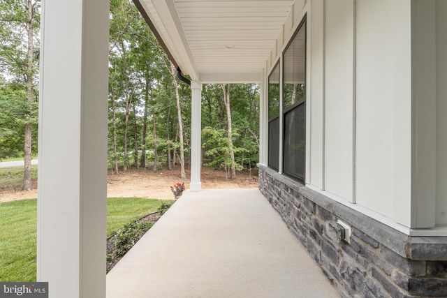 1079 ALMA GAYNELLE DR, Mineral, VA 23117