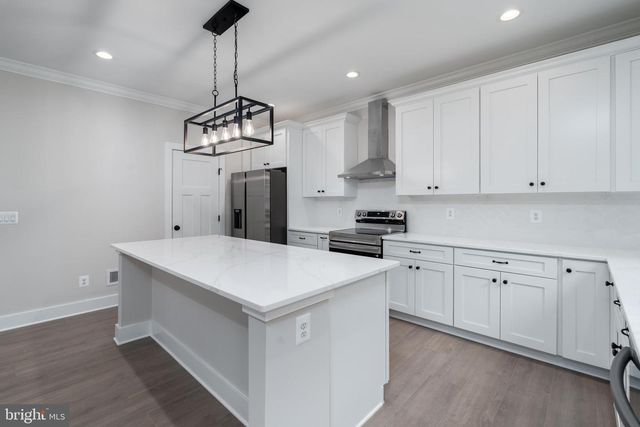 1079 ALMA GAYNELLE DR, Mineral, VA 23117