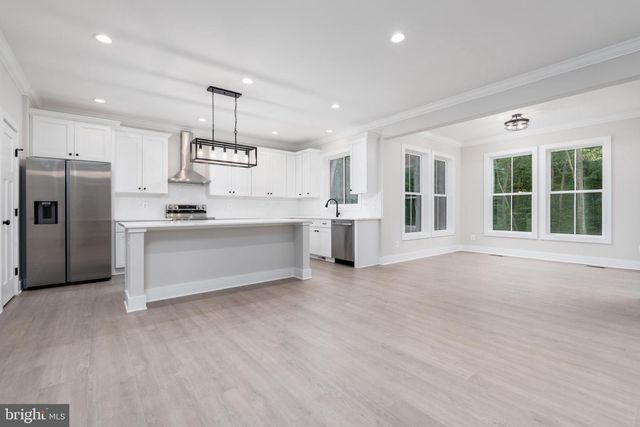 1079 ALMA GAYNELLE DR, Mineral, VA 23117