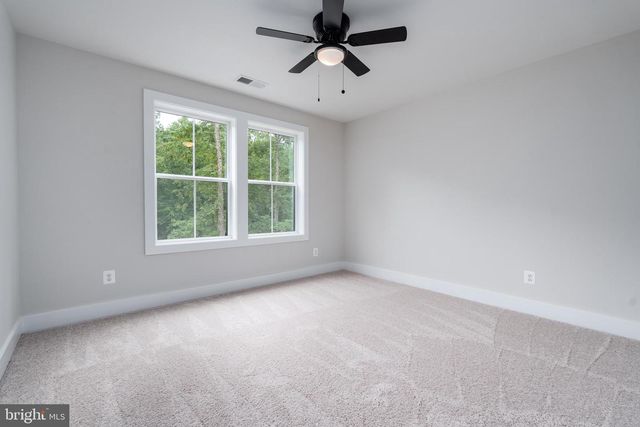 1079 ALMA GAYNELLE DR, Mineral, VA 23117