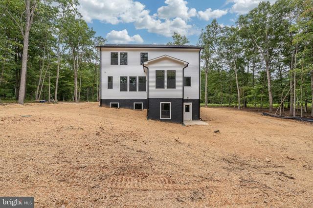 1079 ALMA GAYNELLE DR, Mineral, VA 23117