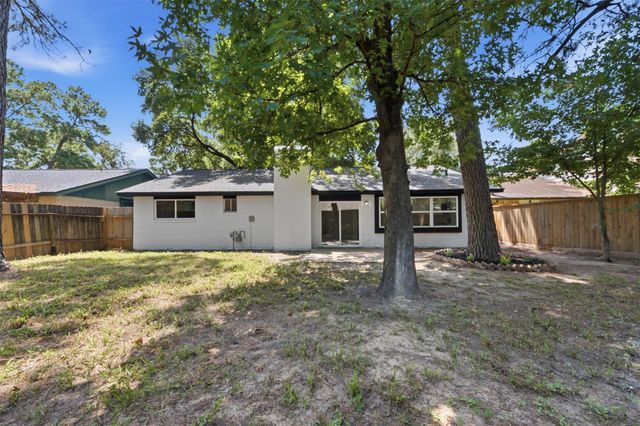 9518 Landry Boulevard, Spring, TX 77379
