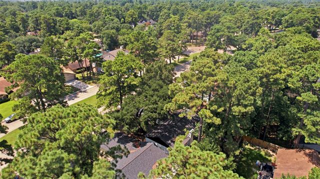 9518 Landry Boulevard, Spring, TX 77379