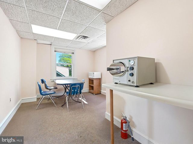 1008 N PROVIDENCE RD, Media, PA 19063